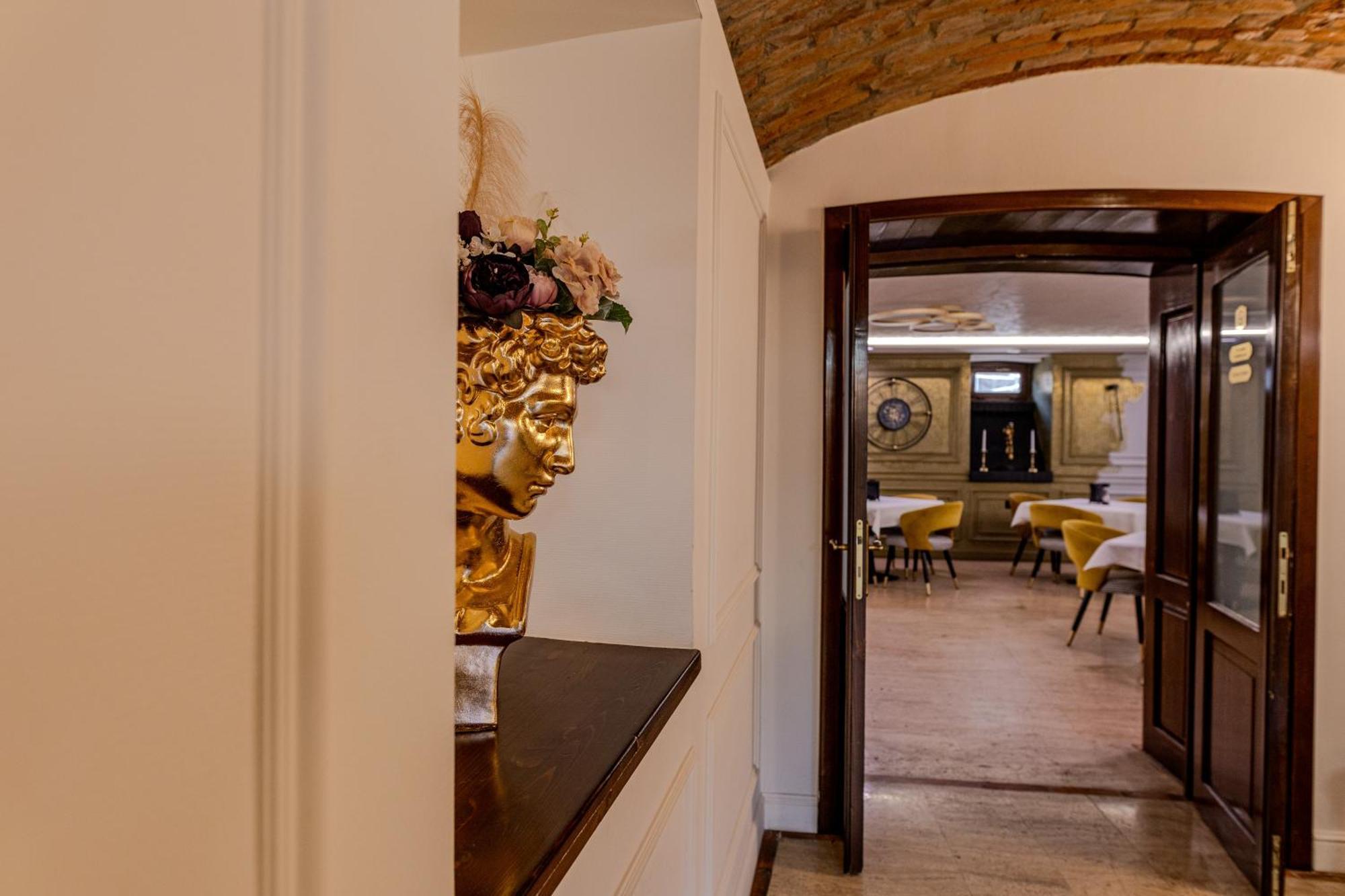 La Maison de Caroline Alba Iulia Extérieur photo